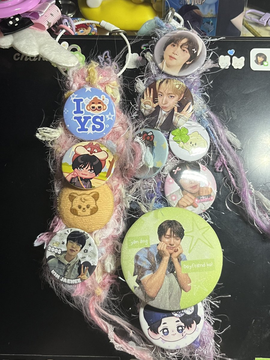 skie___jae's tweet photo. wts lfb ph 

webbing pin crochet keychain
50 php each 

-can choose between 5cm 10cm and 19cm if you want a longer one pls do inquire bcs the price will change :>
-can also choose different type of yarn will send you a variety of yarns to choose from

dm or reply here to mine! https://t.co/d77QWBT3ye
