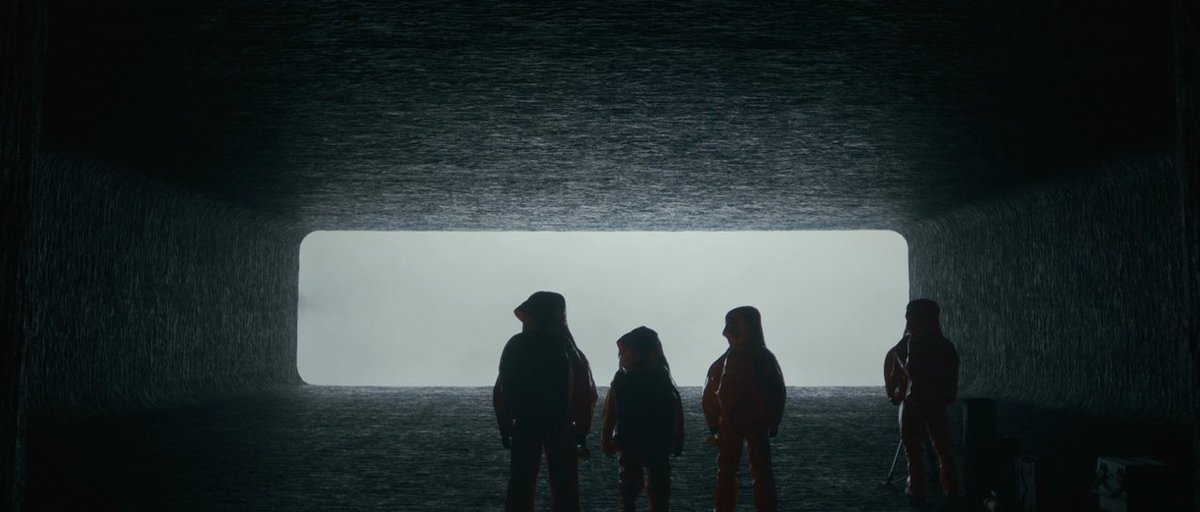 cinemountains's tweet photo. ARRIVAL (2016) dir. Denis Vilenueve https://t.co/atuOmJcrHS