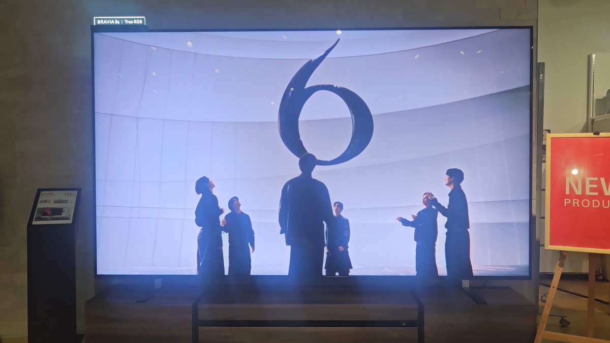0241Mame's tweet photo. ストスト前にSONYストア行ったら、超絶美麗ドデカテレビでSixTONESのCM流してくれた🥳
サウンドバー探してたから視聴させてもらったんだけど、低音が神すぎて欲しくなった😌値段も手の届く範囲だしマジ一考します😌 https://t.co/FiXf2GY1DG