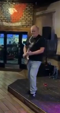 Guitarbizon tweet media
