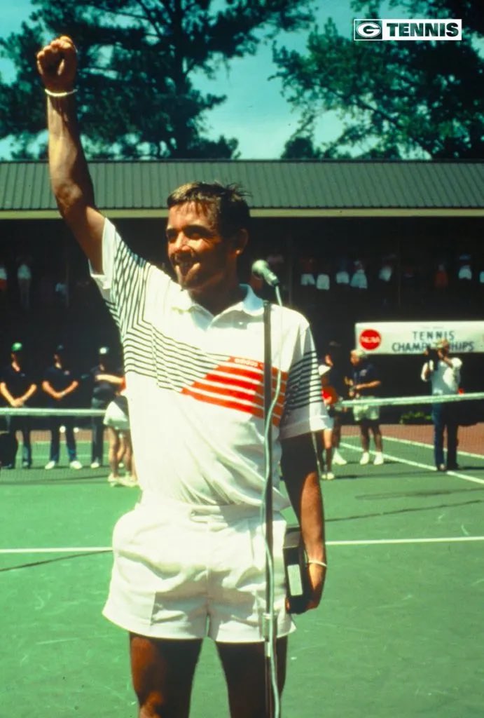 jeffdantzlertv's tweet photo. There are legends and there are legends. Happy happy birthday to The Great Mikael Pernfors @mikaelpernfors - @UGAtennis @UGAAthletics Royalty. https://t.co/dO3GS2bD9z