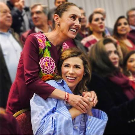 monerorictus's tweet photo. Luego... no digan.. que no. #NarcoGobierno https://t.co/FeFSHpBJoj