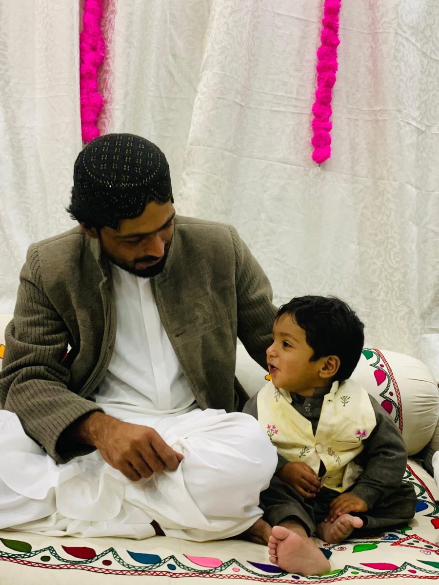 arsalanbal0ch's tweet photo. درآمد ءَ مۓ مھروانیں برات بُرتگ اَنت۔

#ReleaseAsifBaloch
#EndEnforcedDisappearances https://t.co/hJPPJJtieW