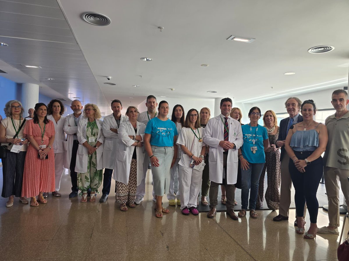 clinicogranada's tweet photo. En la 7ª planta contamos con nuevos espacios de ocio y actividad física para hacer más amable la estancia de pacientes, familiares y personas cuidadoras. 💙

Una iniciativa junto a Relevos por la Vida, Dentro de Mí, Proyecto Suma+ y Fitness Deluxe.

Más en https://t.co/wrMaa4NYQu https://t.co/8xCrwQcekl