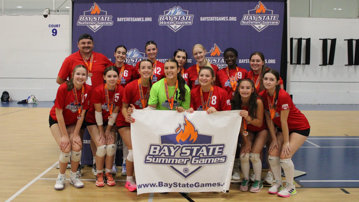 BayStateGames's tweet photo. 2026 Girls Volleyball 🏐 

🥇 Northeast (Blue)
🥈 Coastal (Green)
🥉 West (Red)

Congratulations to all our medal winners!

#baystategames #fortheathleteinallofus #volleyball https://t.co/fgmd3dI1ZM