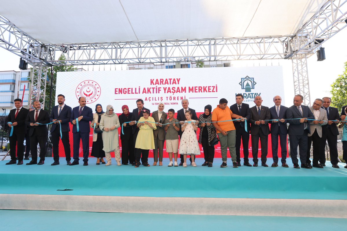 MustafaKavus's tweet photo. Aile ve Sosyal Hizmetler Bakanımız Sayın Mahinur Özdemir Göktaş'ın ( @MahinurOzdemir ) katılımlarıyla, Karatay Belediyemiz tarafından yapımı gerçekleştirilen Karatay Yaşlı Aktif Yaşam Merkezi’ni ziyaret ettik, Engelli Aktif Yaşam Merkezi’nin açılışını gerçekleştirdik.

İnsan odaklı her yatırımın şehrimize değer kattığına inanıyor, bu değerli yatırımlar için @hkilca başkanımız nezdinde tüm ekibini tebrik ediyorum.