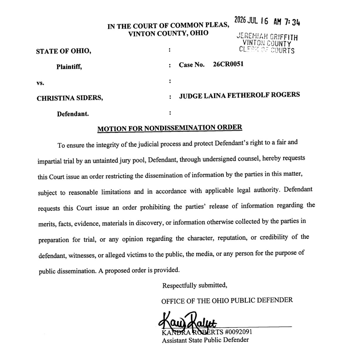 conlin_lauren's tweet photo. JUST IN: Christina "Lynn" Siders' defense attorney has now filed a motion asking the judge to impose a gag order (but formally called a nondissemination order) in the Ohio "House of Horrors" case. The motion details that this would prohibit the parties from publicly discussing evidence, discovery, trial prep, or making public statements about the character or credibility of the defendants, witnesses, or alleged victims. The proposed order would apply to those involved in the case...not the media. A judge previously granted a similar gag order request for Gary Siders Jr. Neither Elizabeth Siders' nor Gary Siders Sr.'s dockets currently reflect a similar request.