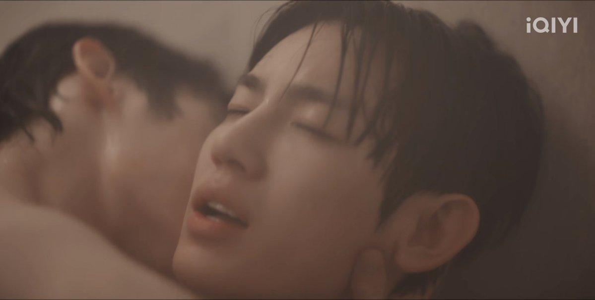 byeontaeseon's tweet photo. YES KING https://t.co/eB6aFLqRmE