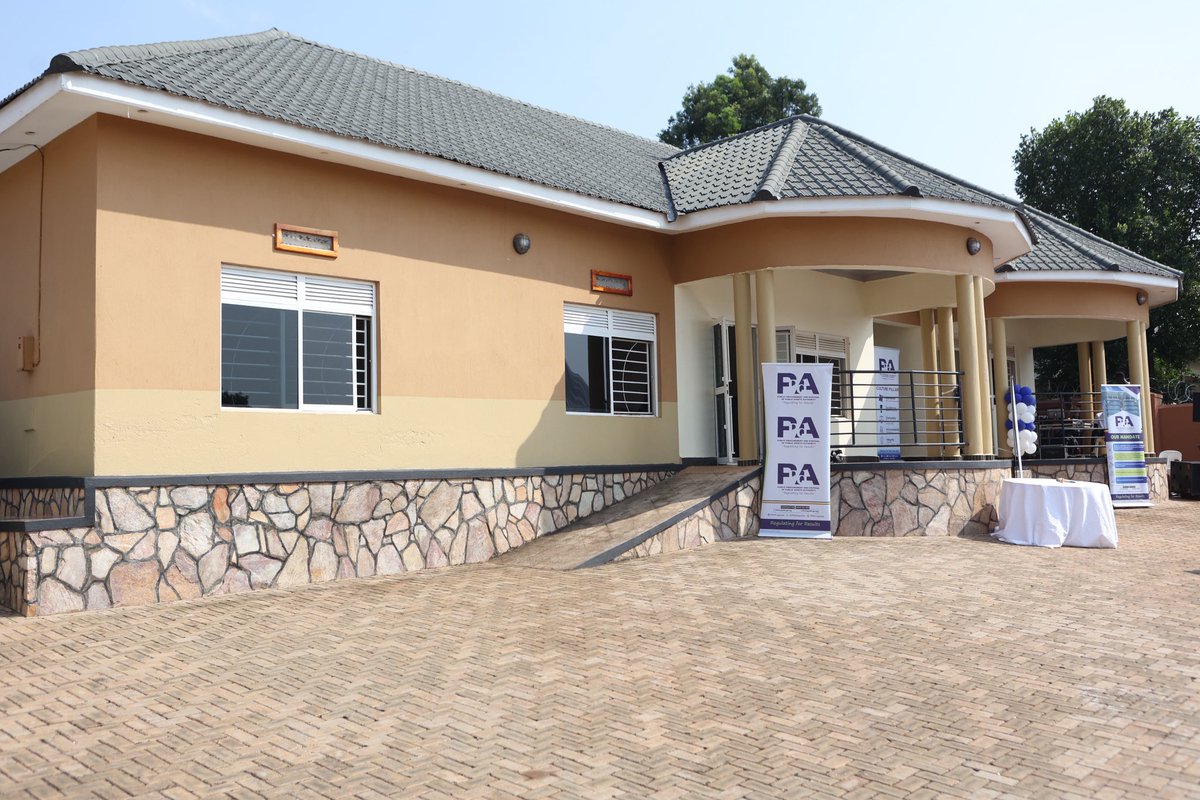 PPDAUganda's tweet photo. #PPDAInHoima
📅 16.07.2026
📍Plot 5 Kijungu Road, Hoima City. 

📸 The Resident City Commissioner (RCC) Hoima City, Badru Mugabi, together with @PPDA_ED, Can. Benson Turamye, and PPDA Board Member, Eng. George Bwanga, cut the ribbon to officially open the PPDA Mid-Western Regional Office in Hoima City.

The office, which commenced operations on 1st July 2026 under the leadership of Regional Manager @ArthurCliveB, marks an important milestone in bringing procurement regulation and stakeholder support closer to the people of the Bunyoro sub-region.

👉🏾 The new office will enhance access to @PPDAUganda services and strengthen procurement regulatory oversight in the rapidly growing region, which was previously served by the Western Regional Office based in Mbarara.

#RegulatingForResults