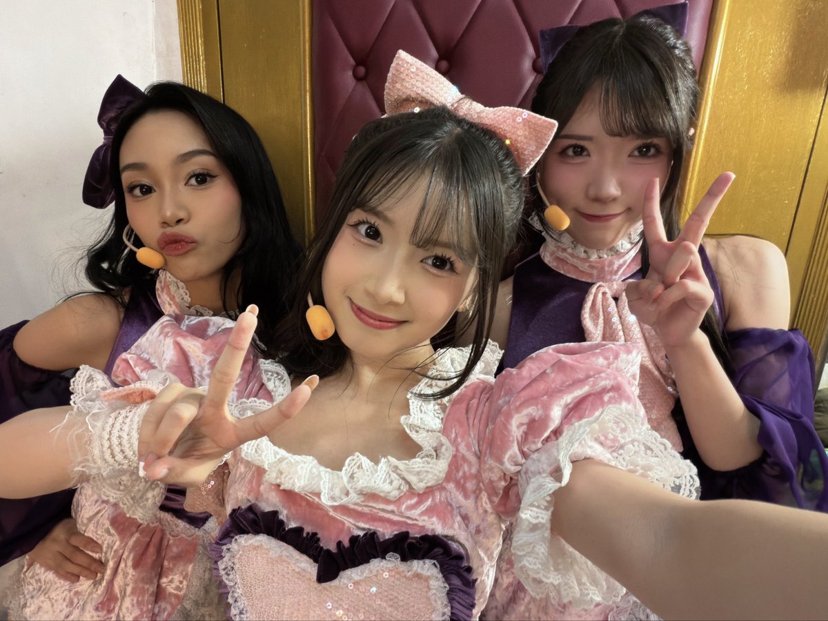 RFritzy_JKT48's tweet photo. terimakasih untuk show hari iniii!!

#betterwithfritzy https://t.co/EYjgnTHmOM