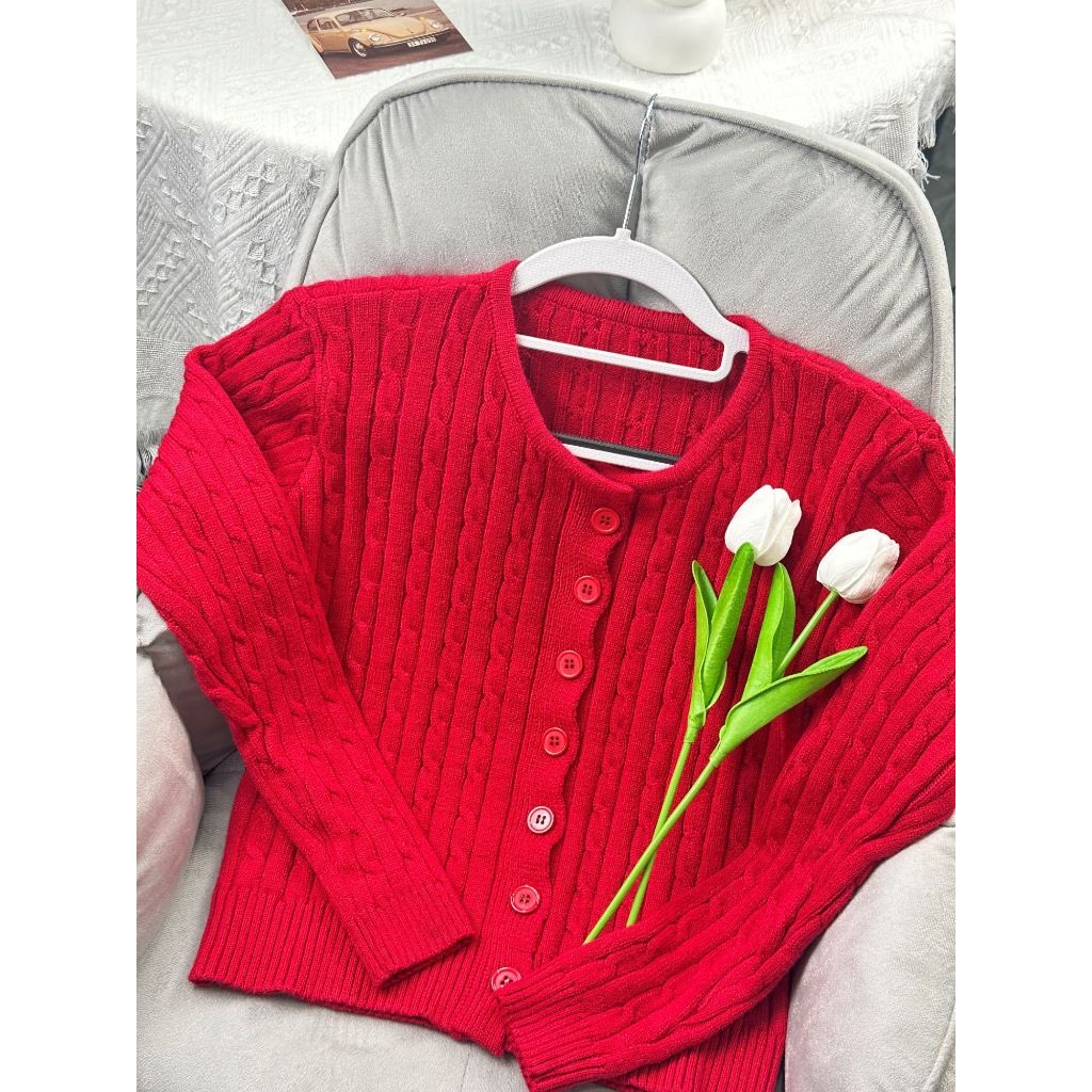 justpeopled's tweet photo. bestii aku nemu cardigan gemess bangett😭💗 https://t.co/AOWvECI9hT