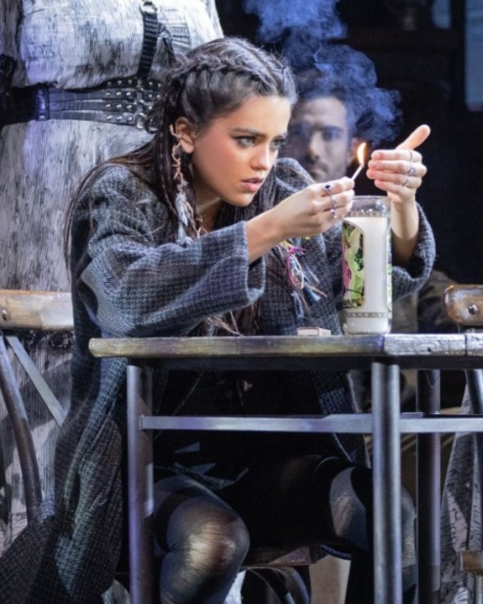 lovinolsen's tweet photo. "Eurydice" was a hungry young girl, a runaway from everywhere she'd been. She was no stranger to the world, no stranger to the wind https://t.co/gDKGOZMt4e