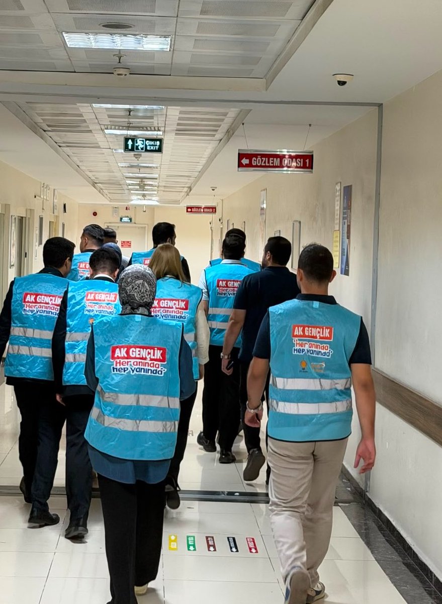 adanaakgenclik's tweet photo. 📍Seyhan’dayız.

Seyhan Devlet Hastanesi Onkoloji Bölümünde tedavi gören kıymetli vatandaşlarımızı ziyaret ederek geçmiş olsun dileklerimizi ilettik.

Rabbim tüm hastalarımıza acil şifalar ihsan etsin. https://t.co/hihcS2fi3W