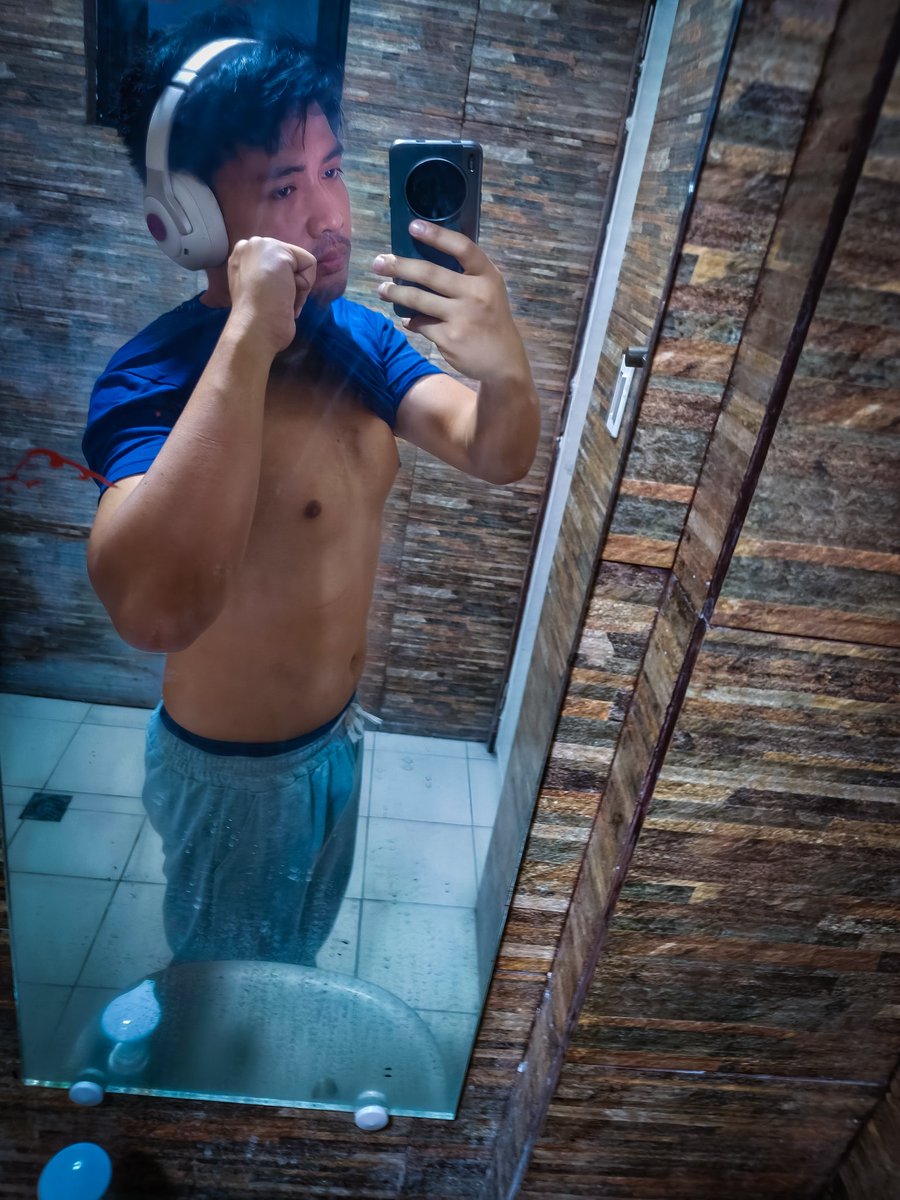 ImiginaryEngr's tweet photo. Malayo pa sa body goals... https://t.co/nDu6a0VqrR