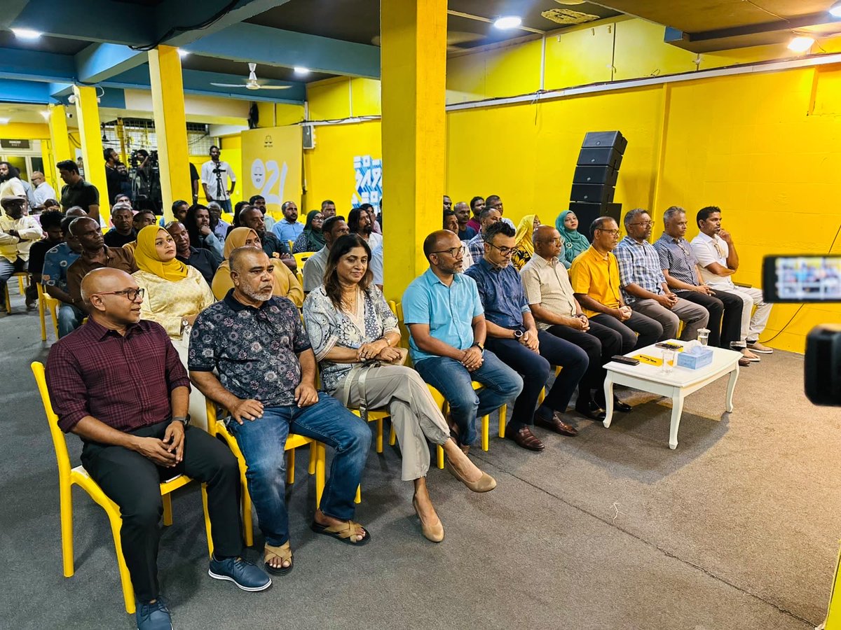 MDPSecretariat's tweet photo. އެމްޑީޕީގެ ހަރުގެ ޖަލްސާ ކުރިއަށްދަނީ. https://t.co/owZUTFYH5t