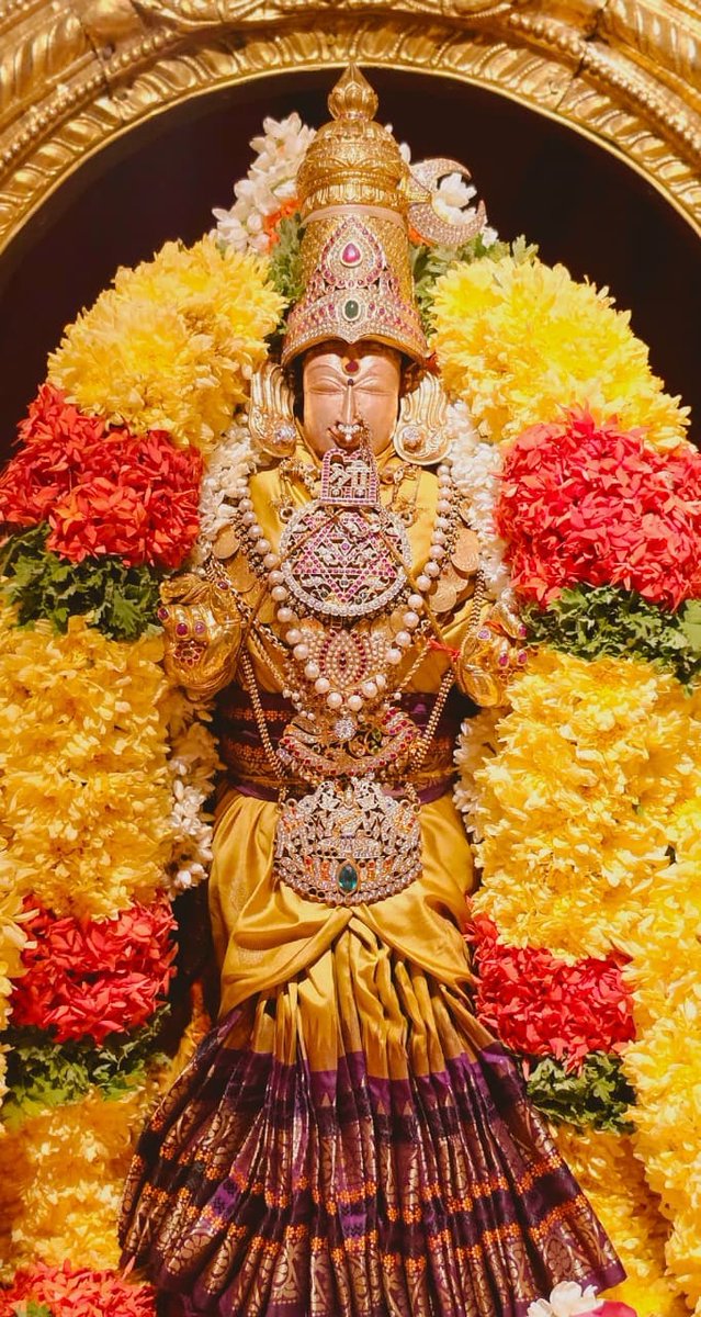 KanchiMatham's tweet photo. காஞ்சி ஸ்ரீ காமாக்ஷி அம்பாள் ஆடி மாத பிறப்பு தங்கரத உத்ஸவம்- commencement of Tamil month Adi - #Kanchipuram Sri Kamakshi Ambal Swarna Ratha Utsavam performed- 16 Jul. 2026 #kamakoti https://t.co/7LzeG5H5c4