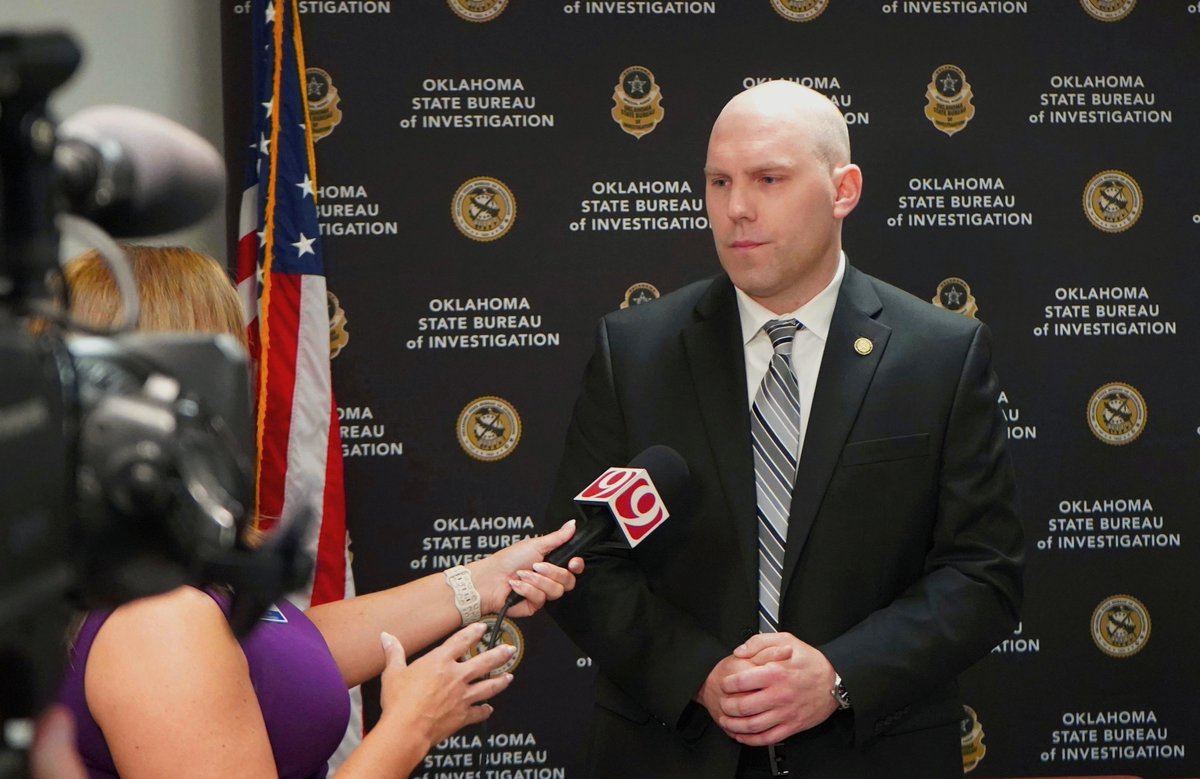 OSBI_OK's tweet photo. This morning, @JenPierceNews9 with @NEWS9 interviewed Lieutenant Adam York regarding the OSBI Fraud and Cybercrime Unit. 

You can watch the full interview on News 9 tonight at 5:00 p.m. and on @NewsOn6 in Tulsa tomorrow. 

#OSBI #OneTeamOneMission https://t.co/6R83Ii2ShM