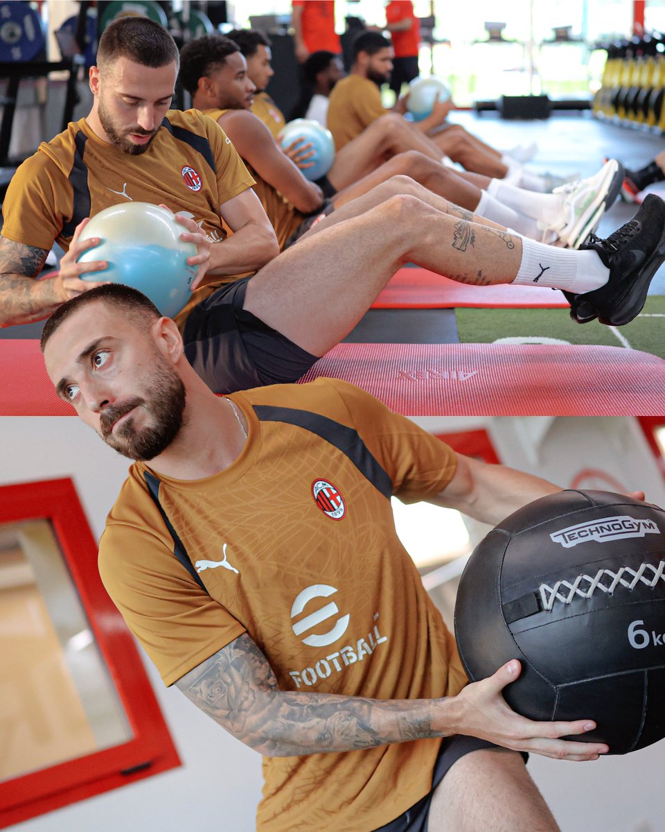 AC Milan tweet media
