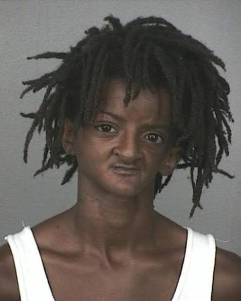 duttdawrld's tweet photo. #mugshot https://t.co/4S6sANriLQ