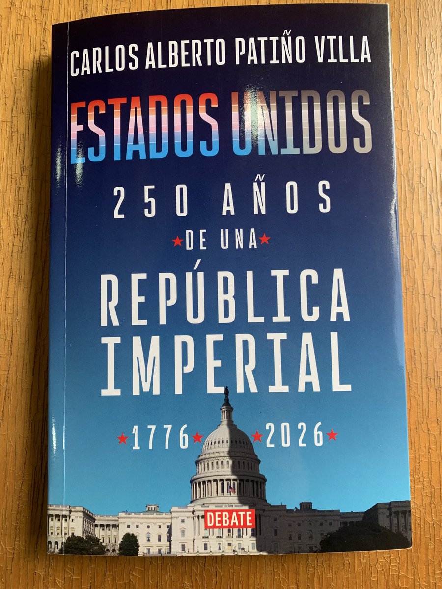 capatinov's tweet photo. Ya está impreso y la semana que viene empieza la distribución de este libro que escribí sobre Estados Unidos, con el sello Debate: https://t.co/U5t7eXrAox