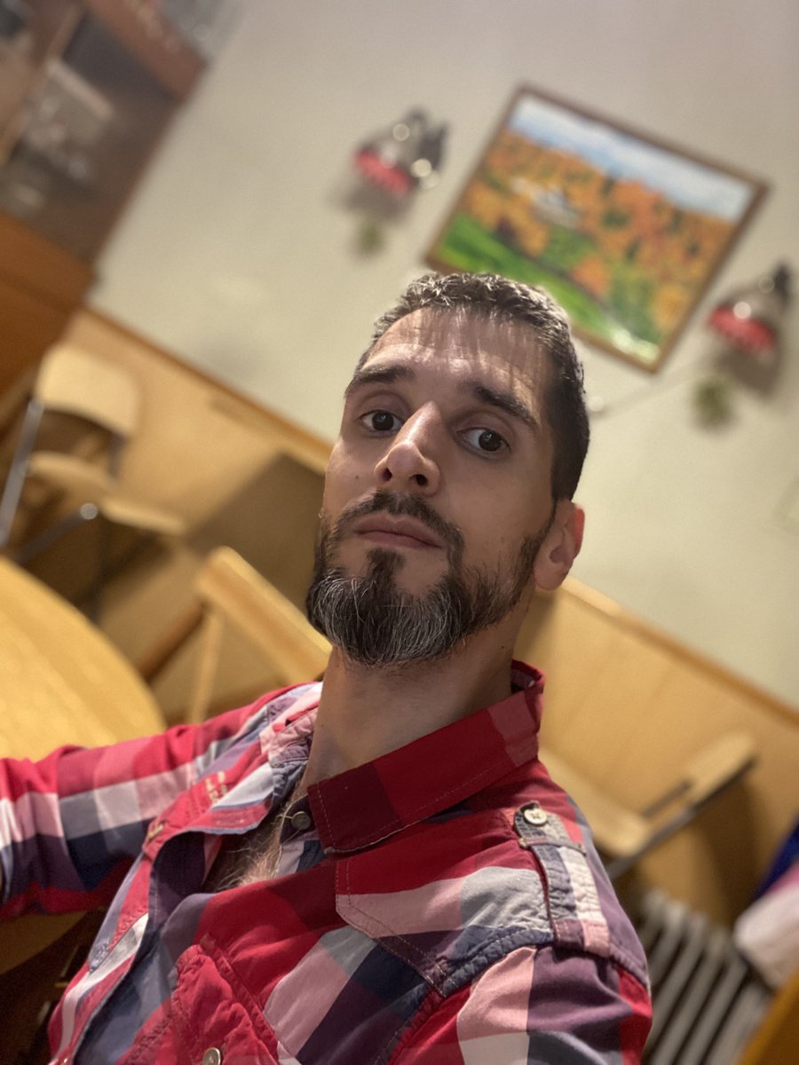 iamkrizhanovsky's tweet photo. Тяжёлая выходит неделя...😔 https://t.co/HJj2BP09r1