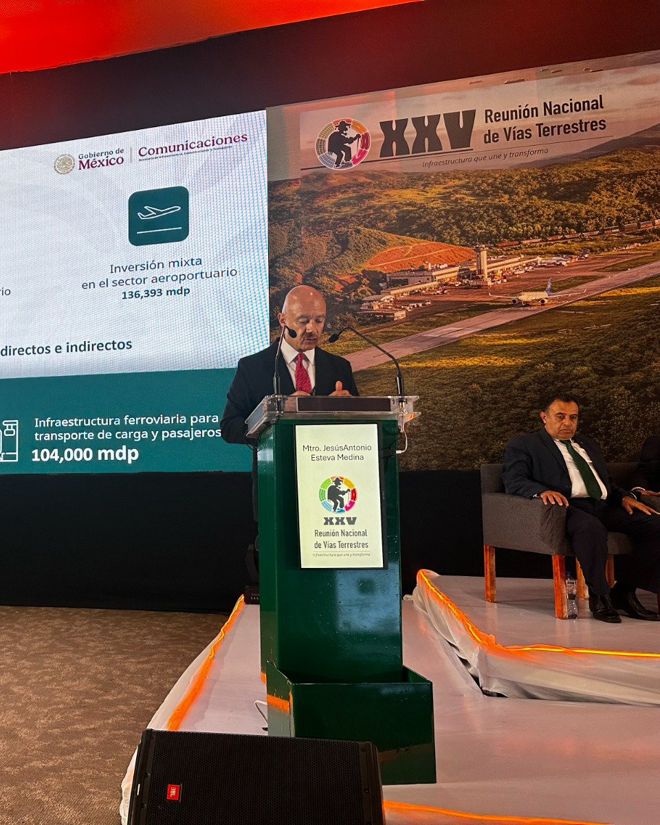 PIARC_Roads's tweet photo. PIARC was pleased to take part in the XXV AMIVTAC Conference in Mexico, bringing together road sector leaders to discuss the future of transport infrastructure and its role in improving people's lives. https://t.co/tx91Oyhqoz