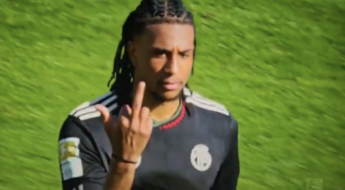 FCBayernFocus's tweet photo. Real Madrid :

✅ Rejected by Alphonso Davies
✅ Rejected by Dayot Upamecano
✅ Rejected by Harry Kane
✅ Rejected by Michael Olise 🆕

Food chain. https://t.co/3nntTXOkoc
