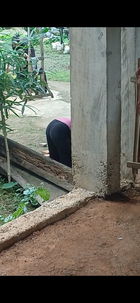 lpgm1234's tweet photo. Punya tetngga semok bikin ngcng klo liat jemurin baju😋 https://t.co/tf9sQNEGDj