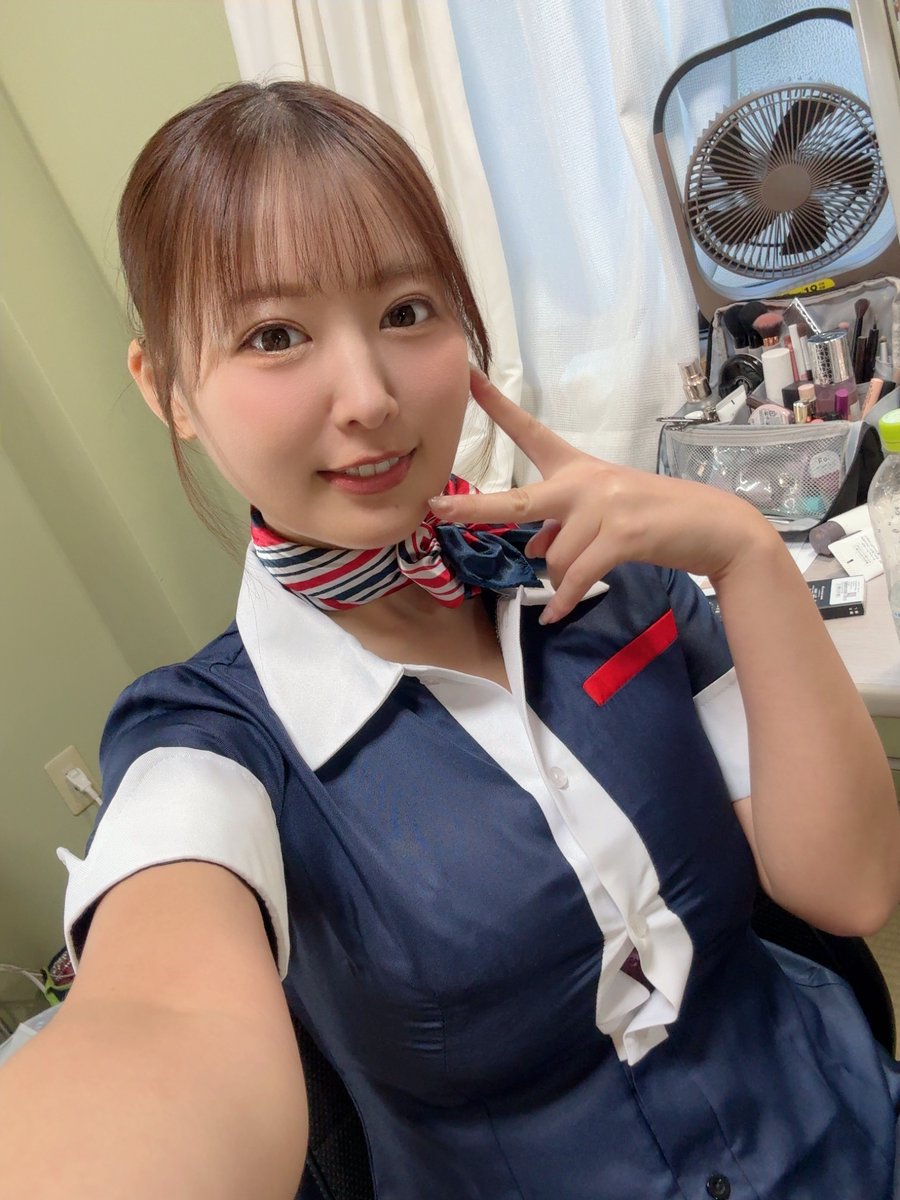 mayu_nyoon's tweet photo. Attention please✈️ https://t.co/enLfLSXPk4