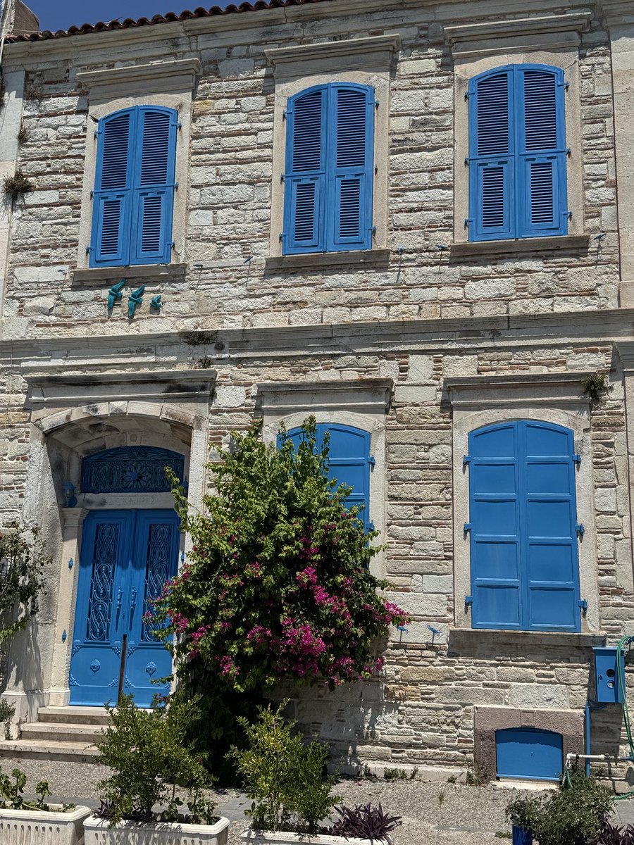 DrGunerSonmez's tweet photo. Foça… https://t.co/mAfRVWnpFN