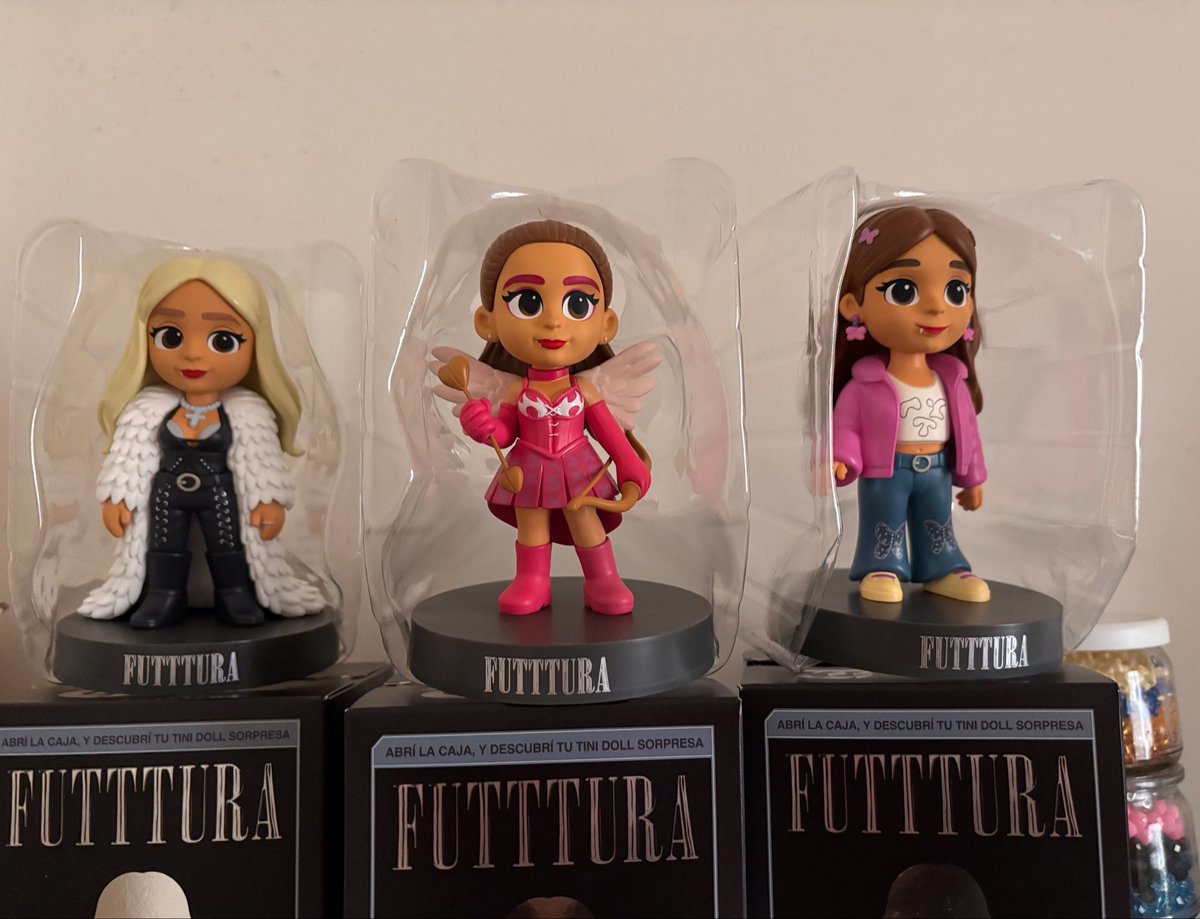 iamtheaIbatross's tweet photo. 🚨 ATENÇÃO TINISTAS!
Alguém aqui tem interesse em comprar uma tini doll surpresa lacradinha na caixa? 🫣 https://t.co/zGG4aUJvWm