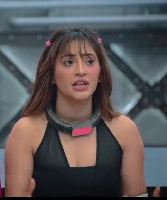 dreamy_nishu's tweet photo. I don't know.. why people are not talking about her look..❤️🔥
She is looking so hot and cute...❤️🧿🫶🏻

#ShivangiJoshi #Lockupp2 https://t.co/4BImcbwYOK