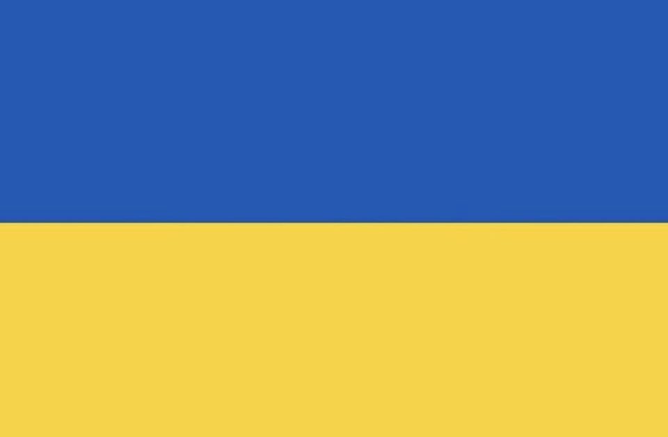 tanyawoz4's tweet photo. Today I had a conversation with someone who spent more time explaining why Ukraine doesn’t deserve support than showing compassion for the people suffering today.

I walked away reminded of something important:

I can’t change everyone’s mind.

But I can choose where I put my energy.

I’ll choose the soldiers defending their homeland.
I’ll choose the children who deserve to grow up in peace.
I’ll choose the families waiting for their loved ones to come home.
I’ll choose the volunteers who refuse to give up.

The past will always be debated. Lives are being lost today.

So I’ll keep cheering from the sidelines, amplifying military fundraisers, and shouting from the rooftops:

Heroyam Slava! 🇺🇦

Important collection below 👇