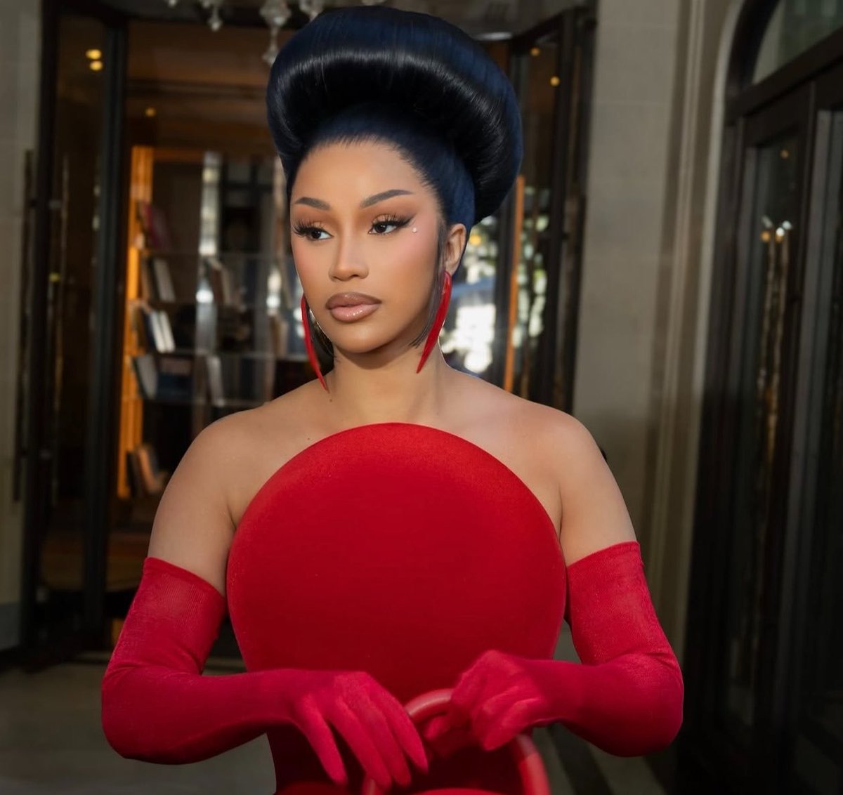RedMedia_us's tweet photo. Billboard crowns Cardi B the hottest female rapper of 2026 so far. https://t.co/16CXXyWOSG