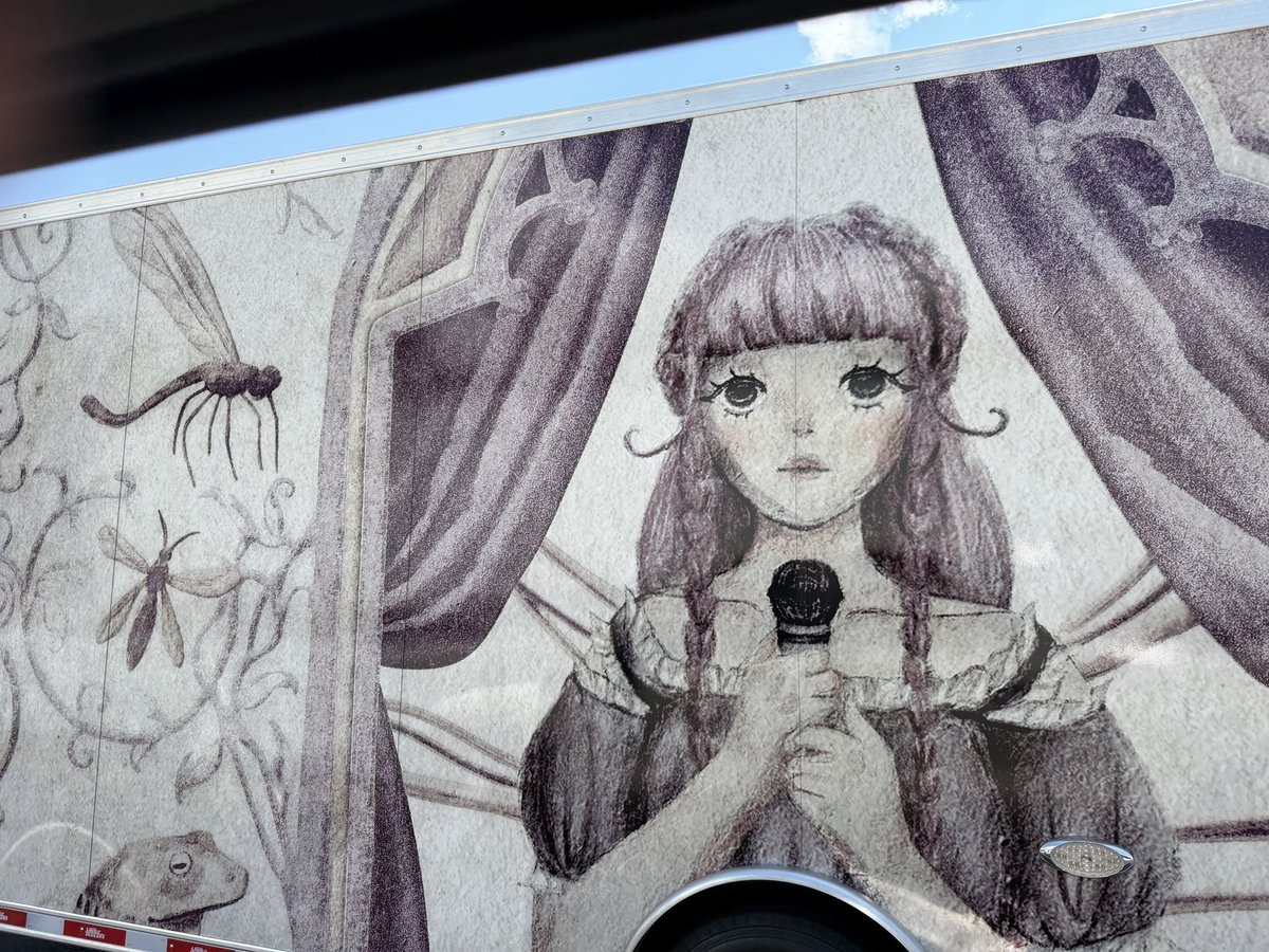 LlVlNGDECEASED's tweet photo. First look at the merch track for Melanie Martinez’s upcoming HADES: The Sacrifice Tour, starting tomorrow in Rosemont, IL. 🩶

📸: @UncannyVatican https://t.co/34M4O5QVbY