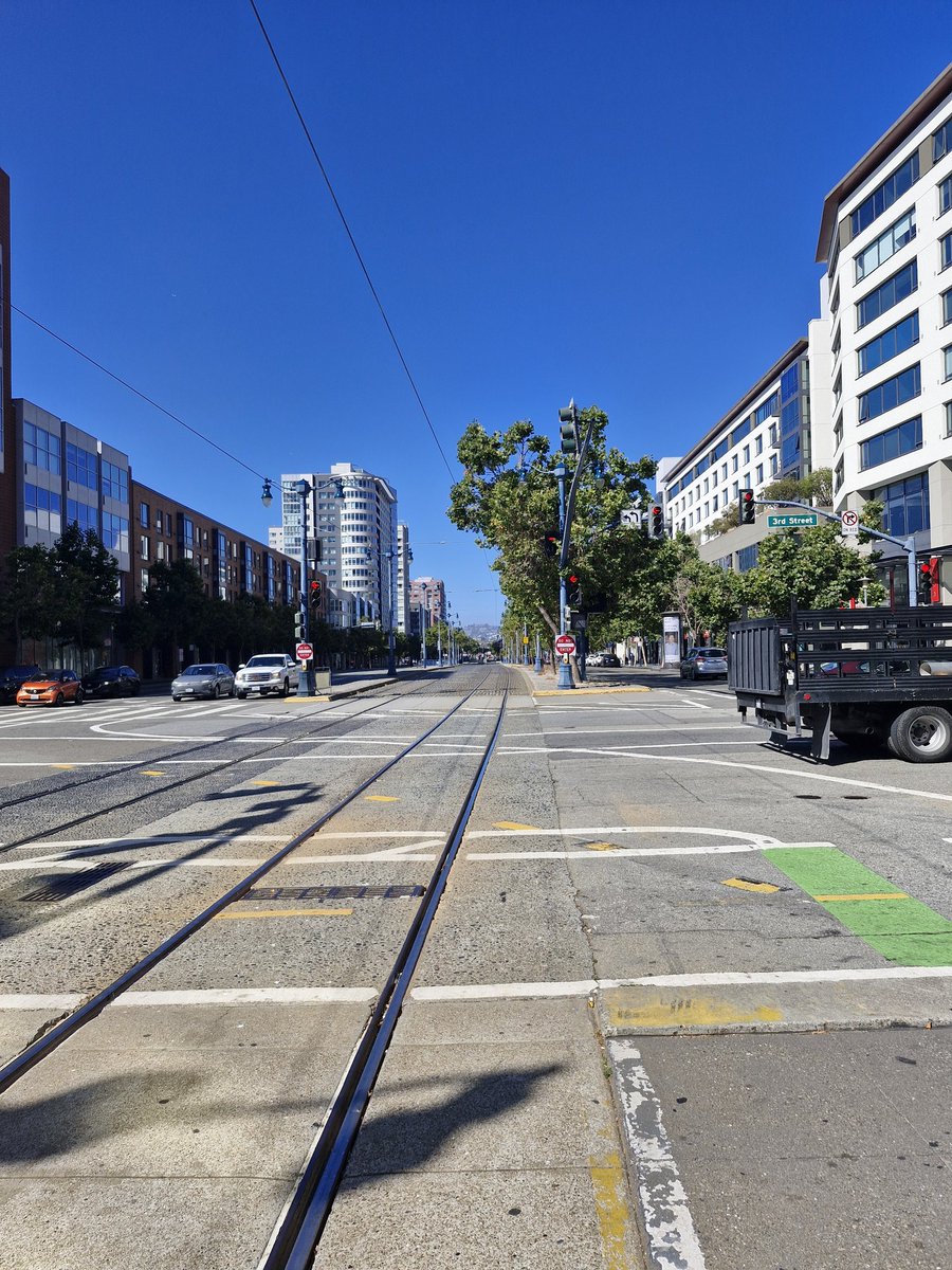 z1ro_dev's tweet photo. Fuck I love SF https://t.co/yMgSieIPKy