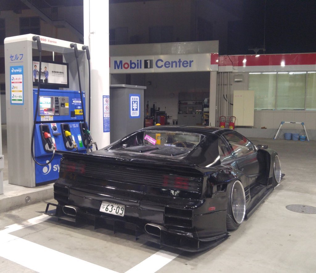 kokoko1300_'s tweet photo. この仕様の別の車初めて見た

10年前ほんとに憧れた車両 https://t.co/PG2hPMoHQN
