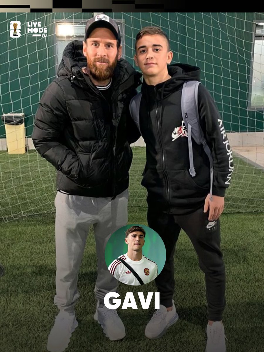 LiveModeTV_PT's tweet photo. O LIONEL MESSI CONHECE MUITO BEM OS JOGADORES DA ESPANHA!!! 🇦🇷🇪🇸⚽
ESTAS FOTOS SÃO SIMPLESMENTE INCRÍVEIS!!! 🥹🔥
#MadeInLMTV #Mundial2026 https://t.co/LMiQJMLe8W