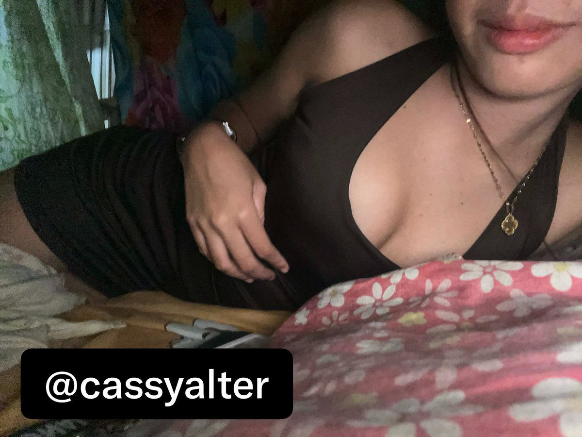 casmingg's tweet photo. hi? https://t.co/S93ZwysmiQ