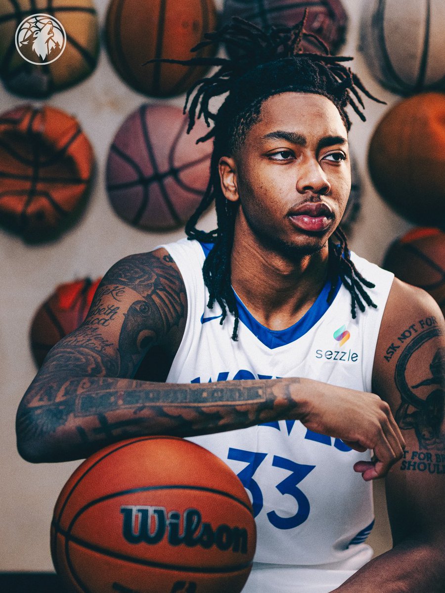 Timberwolves's tweet photo. rookie photoshoot ☑️ https://t.co/1uwFACpOi3