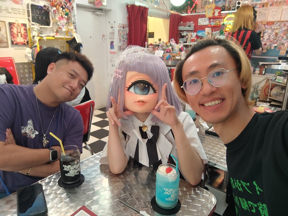 NEDzl's tweet photo. 又是一年的WebX，又是一年的东京游。@CoinPostMedia 感谢安排的展位，会场也一如往年的热闹。@BNBCHAIN @MemeCore_M 感谢组织的东京游活动，打卡了东交所，感受了抹茶文化，体验了登顶东京塔。
PS: 这次WebX我们有点儿嗨！
@fangzhou_hao @Chloeppan @ccchilli_0619 https://t.co/r3LlmV7HnU