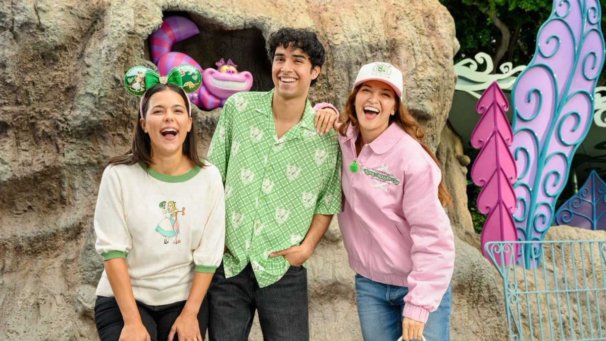 AllThingsDSNY's tweet photo. 🫖 The Alice in Wonderland 75th Anniversary collection, inspired by the Queen of Hearts’ love for croquet, will be available at Clothiers at Disneyland, Elias &amp; Co. at California Adventure, The D-Lander Shop at Downtown Disney, and the D23 Marketplace.

#Disney https://t.co/L72aWd7yyr