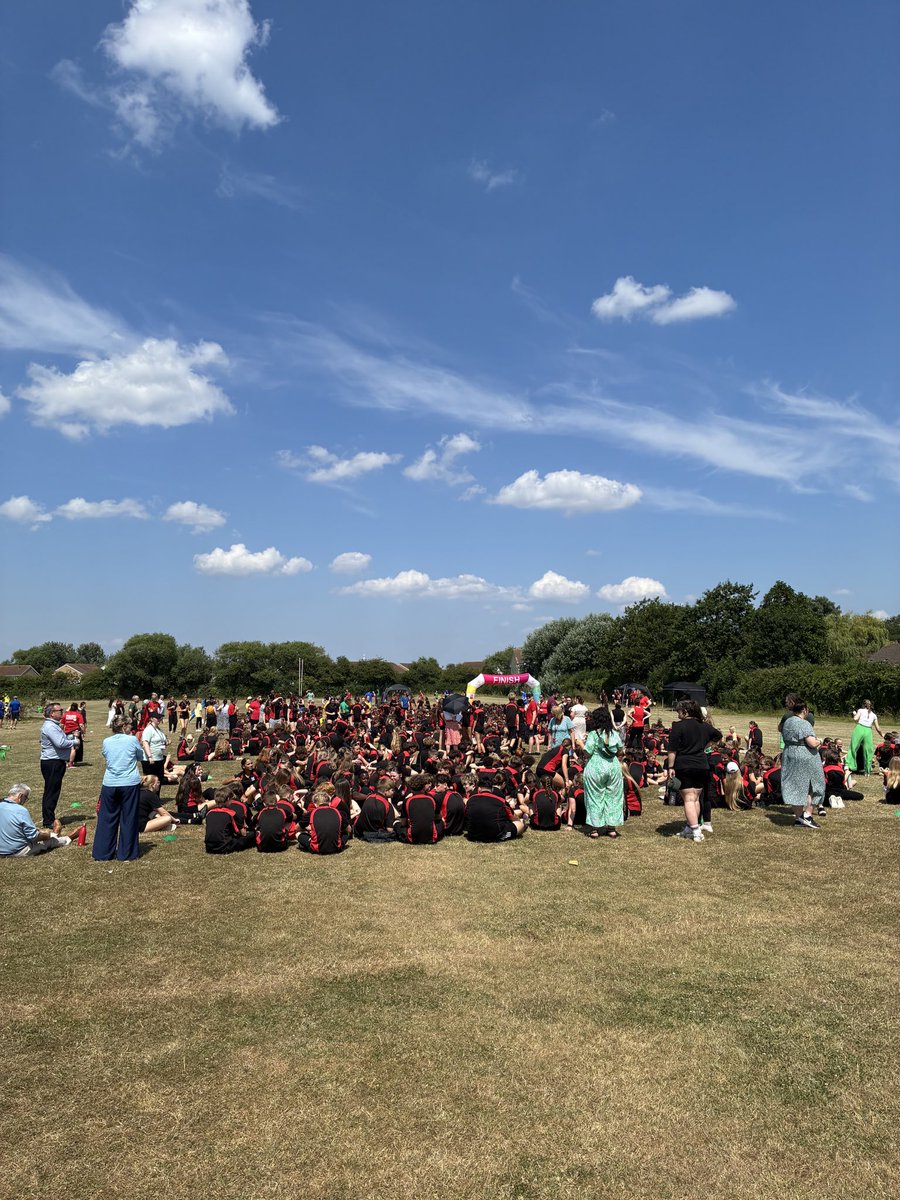 _TKASA's tweet photo. TKASA Sports Day was amazing! Well done to Team PE for putting on an amazing event! Some great performances today too from students and staff. Thank you to Burnham Portable Toilet Hire for helping us out as well! #beproud #studentsfirst @TKASA_PE @Burnhampth https://t.co/CHb8ANnLYk