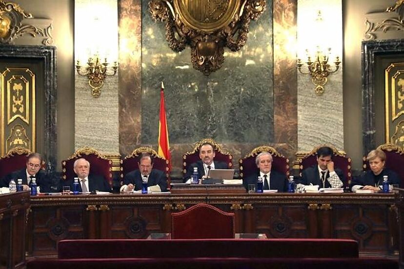 Proserpinasb's tweet photo. Siempre https://t.co/ATX8TXhPaL