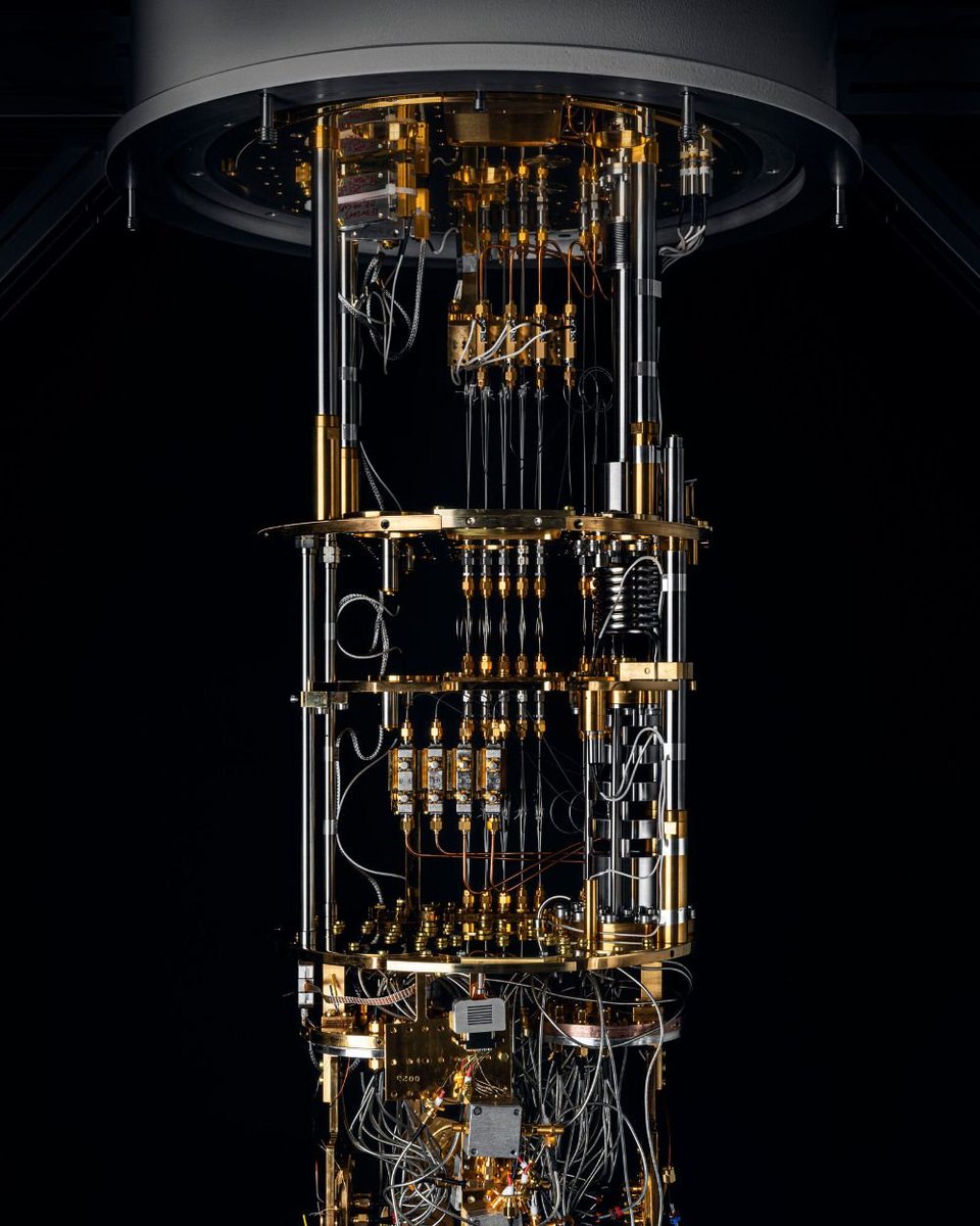 NightSkyToday's tweet photo. JUST IN🚨: A Quantum Computer Just Performed 2.6 Billion Years of Computation in 4 Minutes. https://t.co/hVCRgYXSdZ