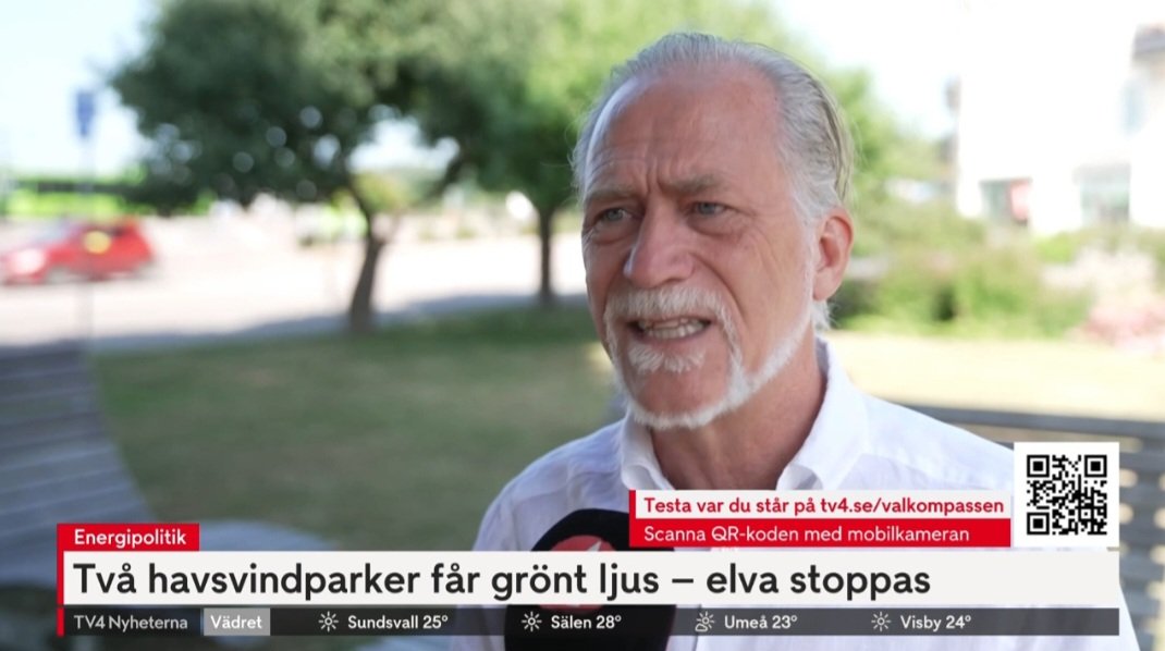 jingezon's tweet photo. Vad gör TV4 när regeringen avslagit elva ansökningar om ny vindkraft? Springer direkt till husse Helldén o frågar vad han tycker o det vet vi redan! https://t.co/6dmNj8IJQi