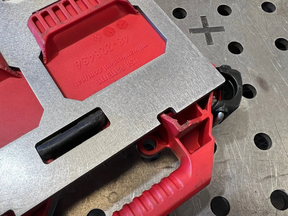 BOCOcustom's tweet photo. Weld-on Milwaukee Packout half-width mount — $20. Weld to racks or panels for a solid, no-shift fit. Thick steel and simple hole pattern hold boxes tight on the jobsite or trail. Mount it and move on. #BOCOCUSTOM #PACKOUTMODS Tap the link in bio. https://t.co/hagPbBQ9DN