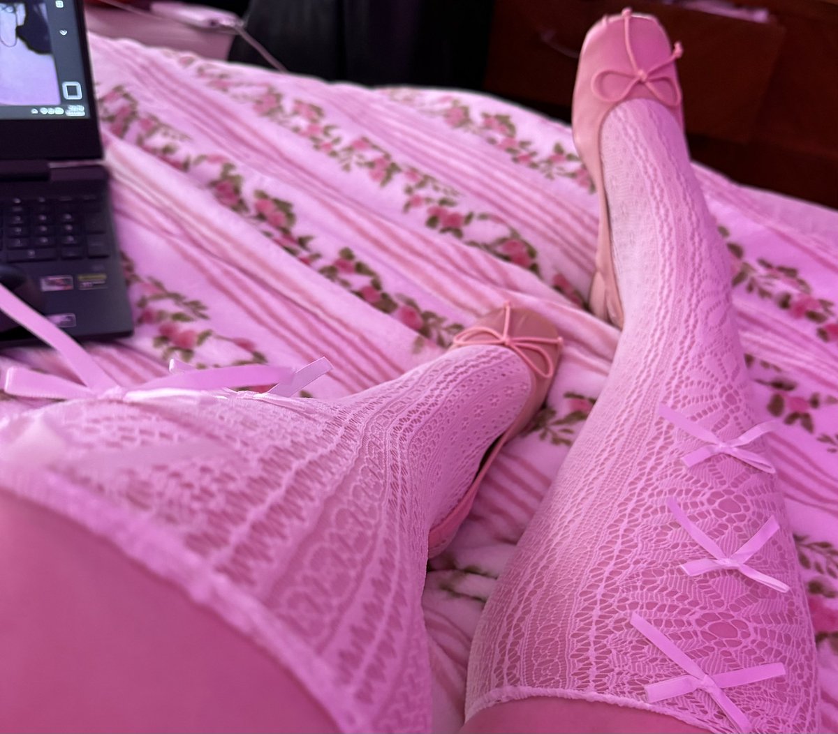 princess vic 𝜗𝜚 tweet media
