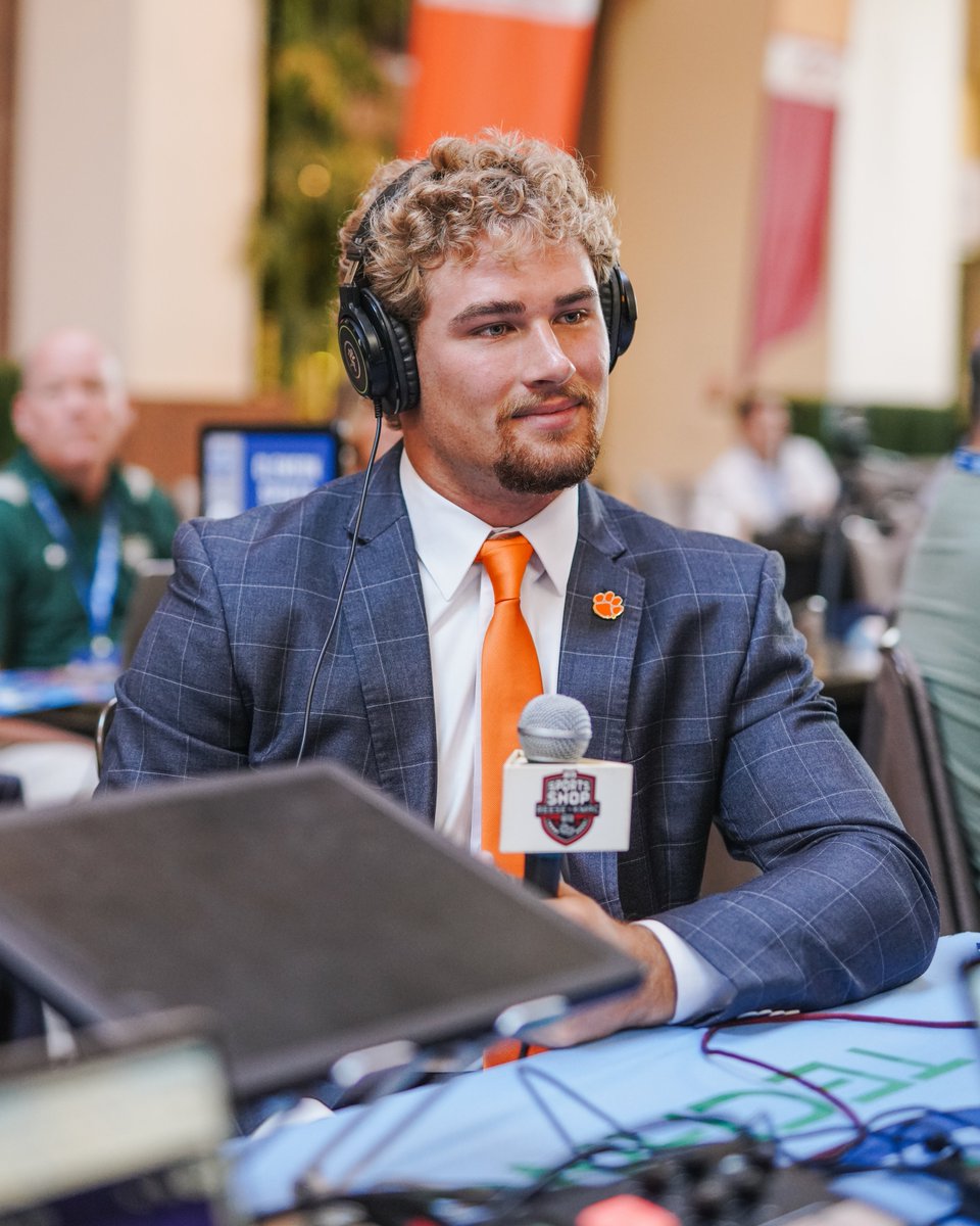 Clemson Football tweet media