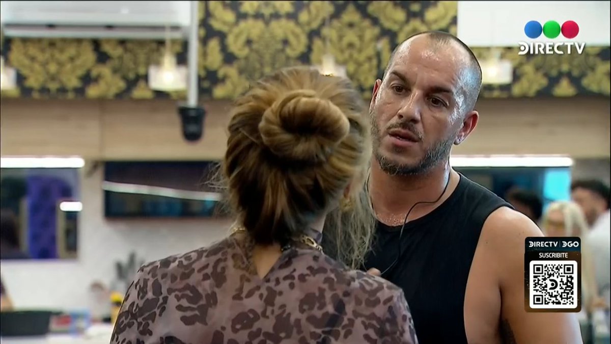 Mydreams_Lauren's tweet photo. Mirá esa cara de violento... el miedo que debe tenerle la ex a Ema que no sale a hablar de todo lo que le hizo
#GranHermano https://t.co/t3fUB17Srn